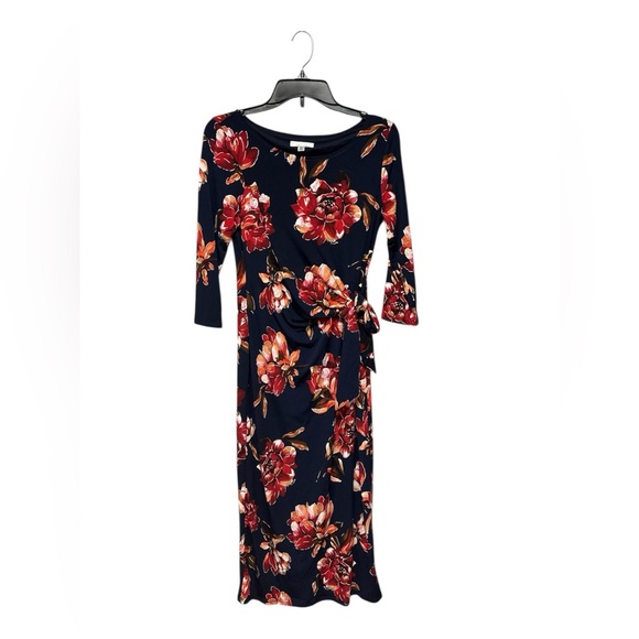 Signature by Robbie Bee Dresses & Skirts - Signature‎ by Robbie Bee Floral Navy Dress Women’s Size: XS